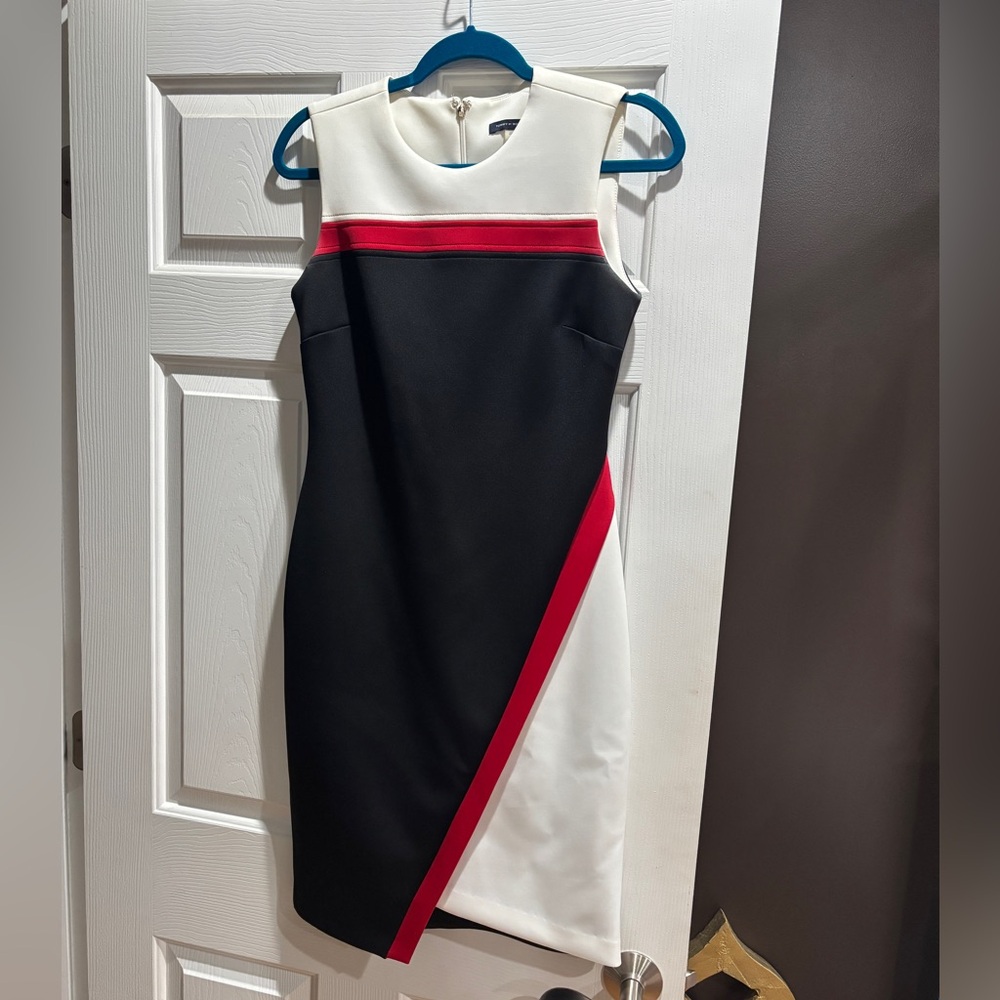 Tommy Hilfiger Dress, size 4. Only worn once.
